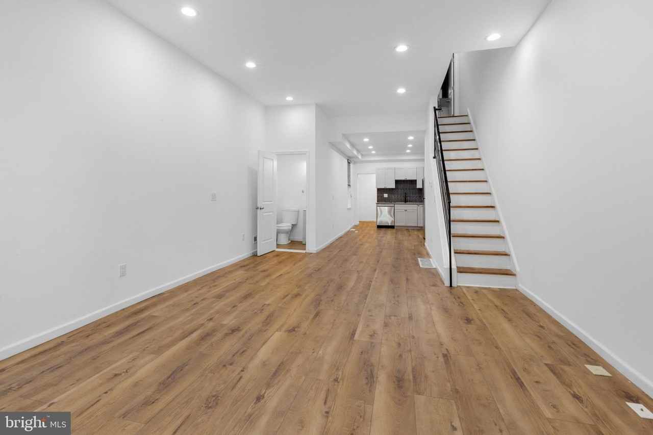 2516 W Master St - Photo 2 of 36