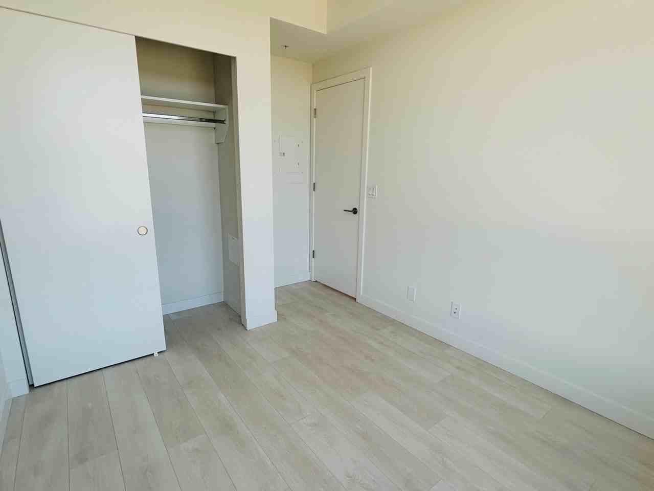 537 Cottonwood Avenue #13th Floor - Photo 7 of 22