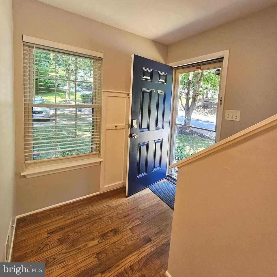 6430 Shannon Station Ct - Photo 6 of 37