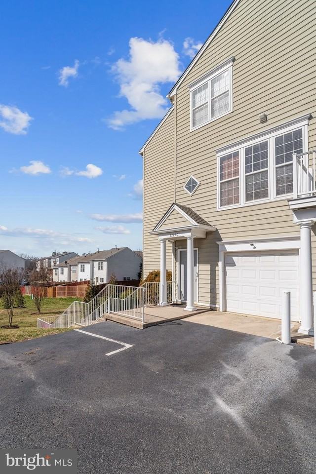 6339 Eagle Ridge Ln Unit C #51 - Photo 2 of 32