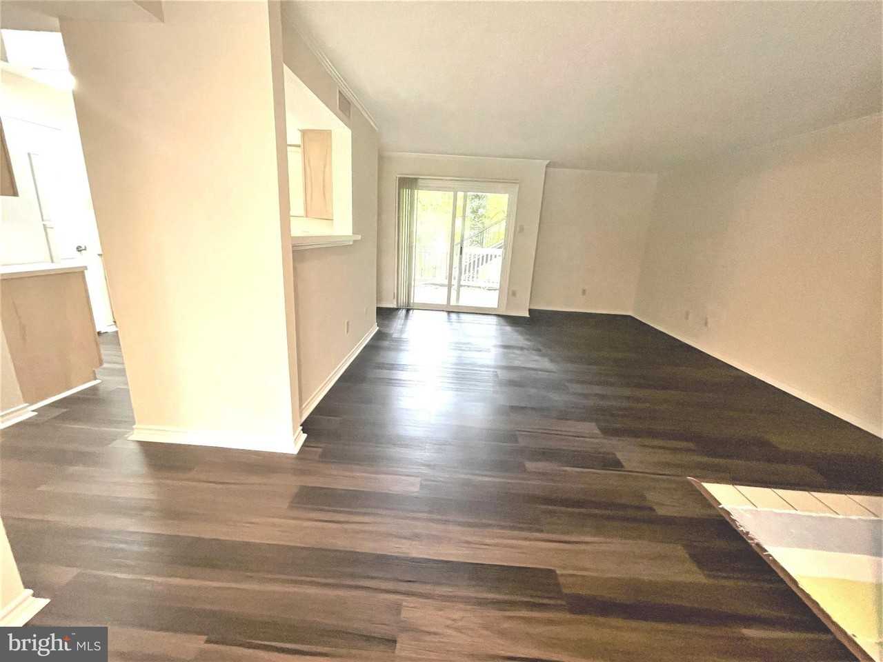 1505 Lincoln Way #101 - Photo 4 of 43