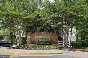featured image of 1519 N Point Dr #202