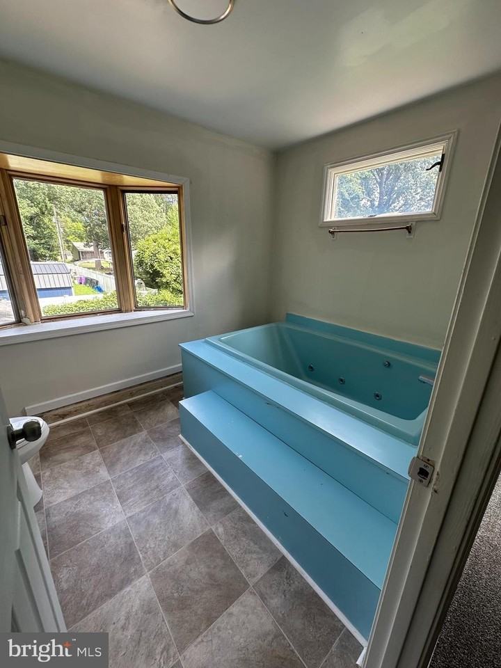 80 Westmoreland Dr - Photo 7 of 14