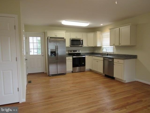 252 Polk St - Photo 3 of 12