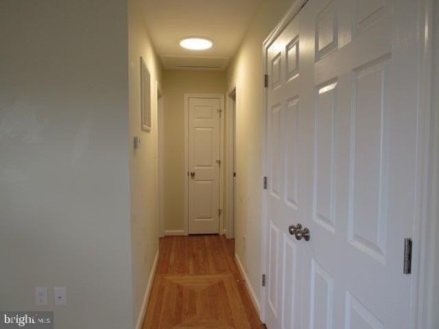252 Polk St - Photo 7 of 12