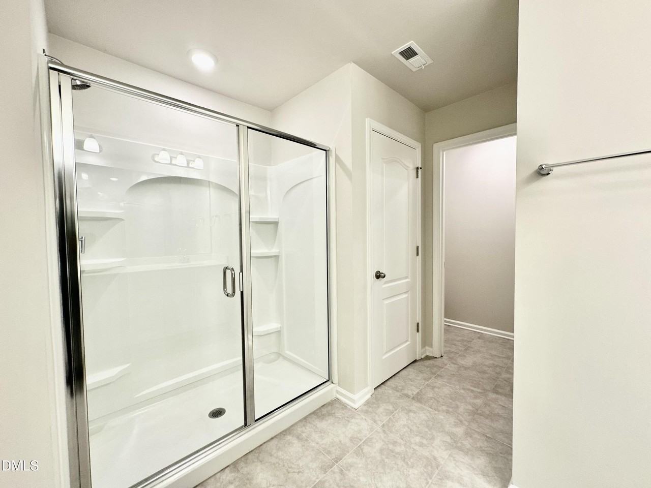 104 Sweet Olive St - Photo 5 of 14