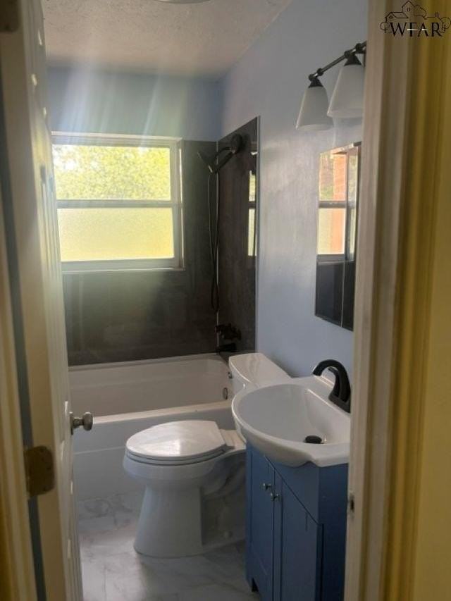 2720 Byrne Pl - Photo 4 of 10
