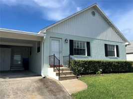 featured image of 6650 Hickorywood Ln #6650