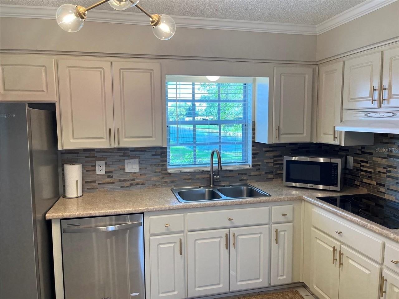 6650 Hickorywood Ln #6650 - Photo 4 of 25