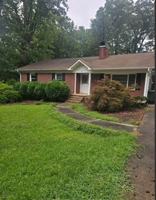 featured image of 305 Augusta Rd