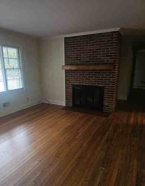 305 Augusta Rd - Photo 5 of 23