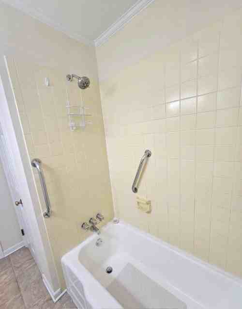 305 Augusta Rd - Photo 6 of 23