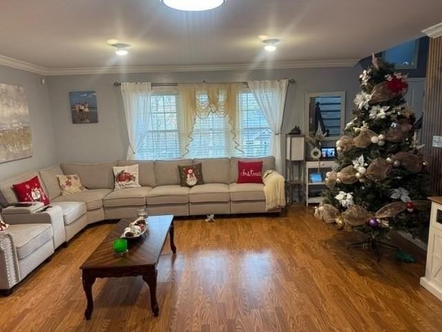 5635 Stewart Woods Dr - Photo 7 of 11