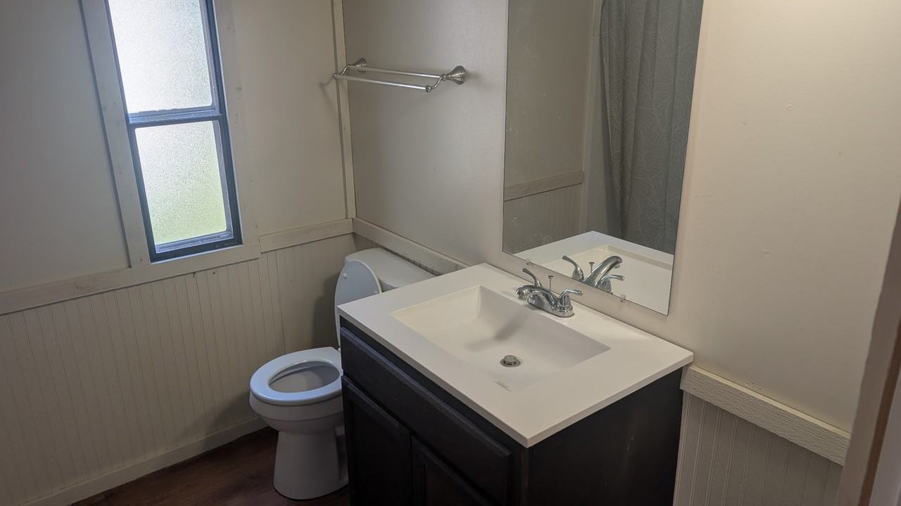 352 Hidden Valley Road - Photo 4 of 8