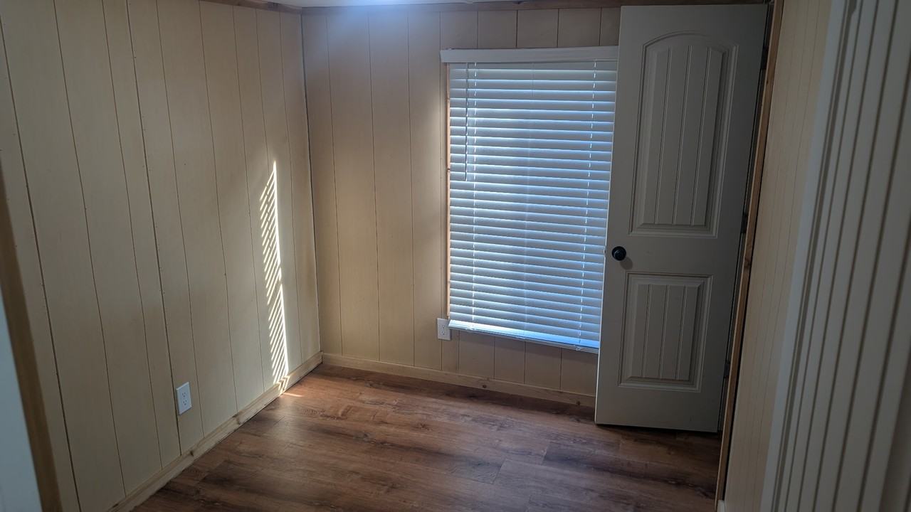 352 Hidden Valley Road - Photo 5 of 8