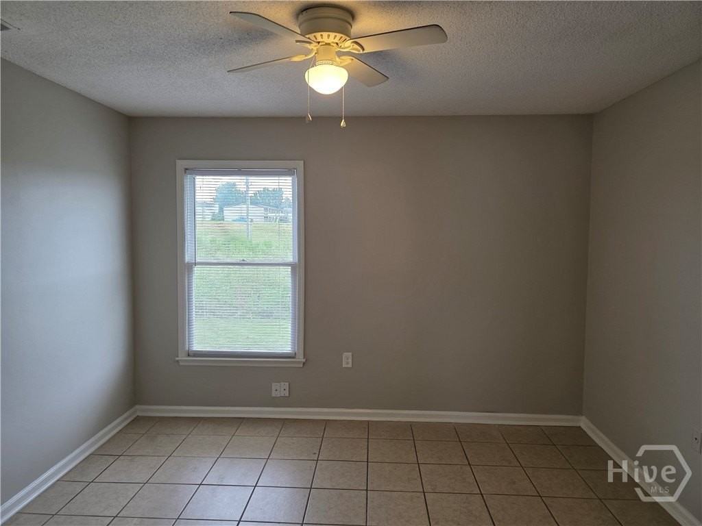 230 Lanier Dr #290 - Photo 5 of 14