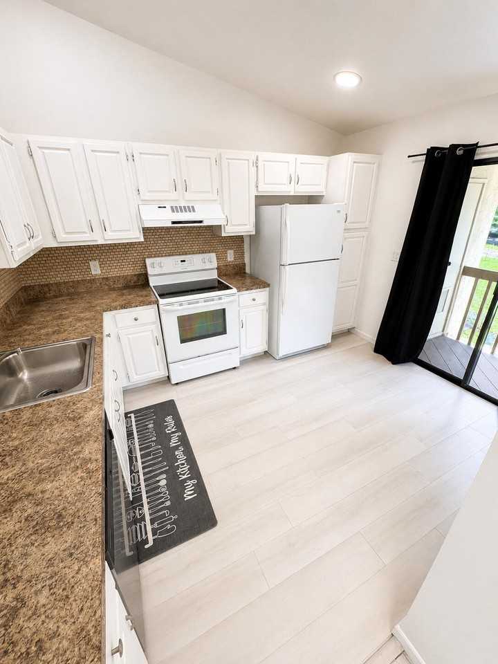 12969 Pennypacker Trl - Photo 6 of 20
