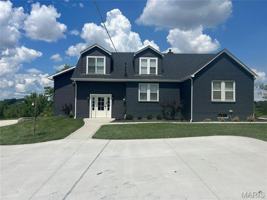 featured image of 5370 Highway 100