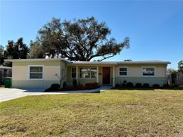 featured image of 4313 S Hubert Ave