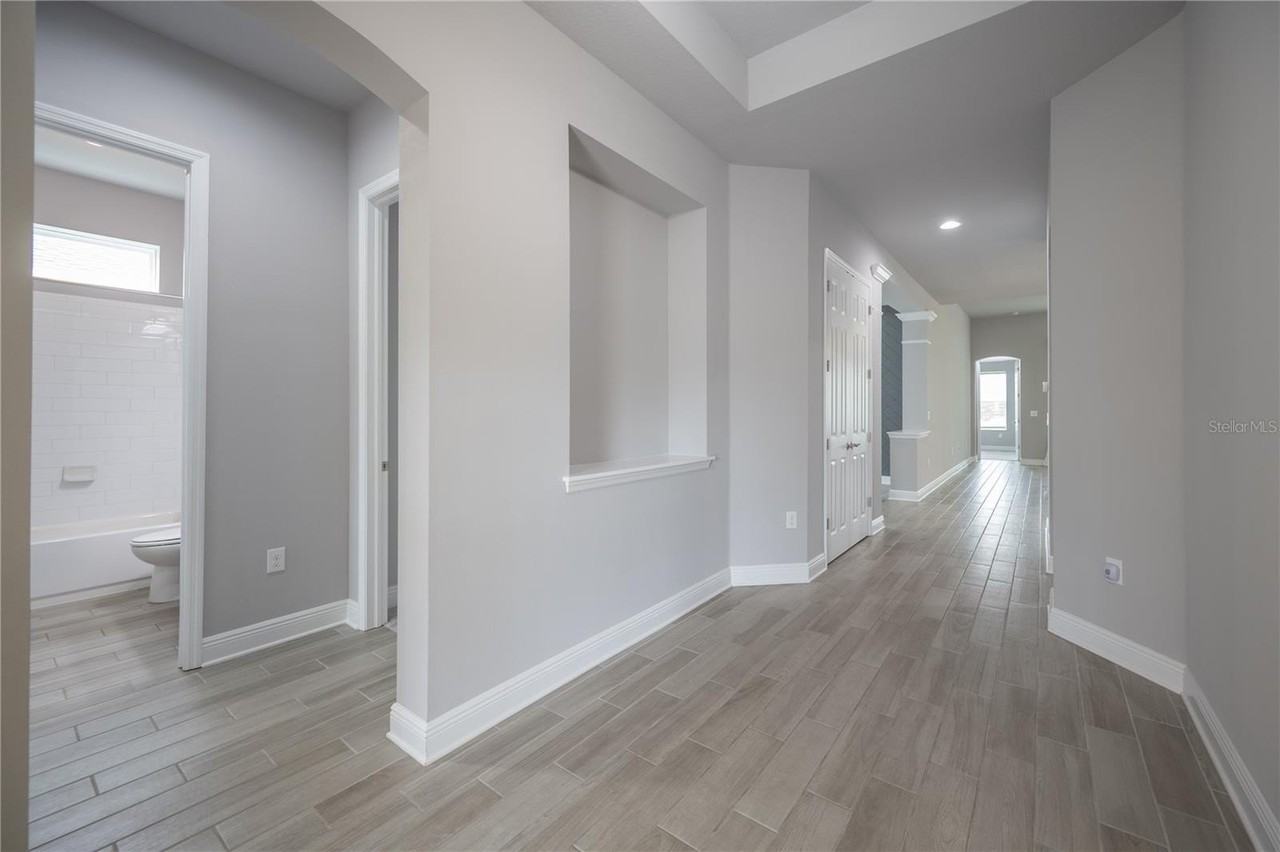 6312 Waves End Pl - Photo 4 of 23