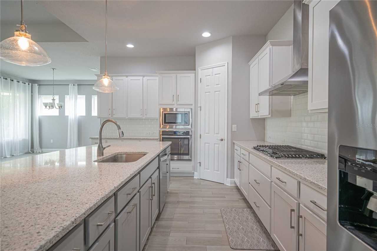 6312 Waves End Pl - Photo 6 of 23