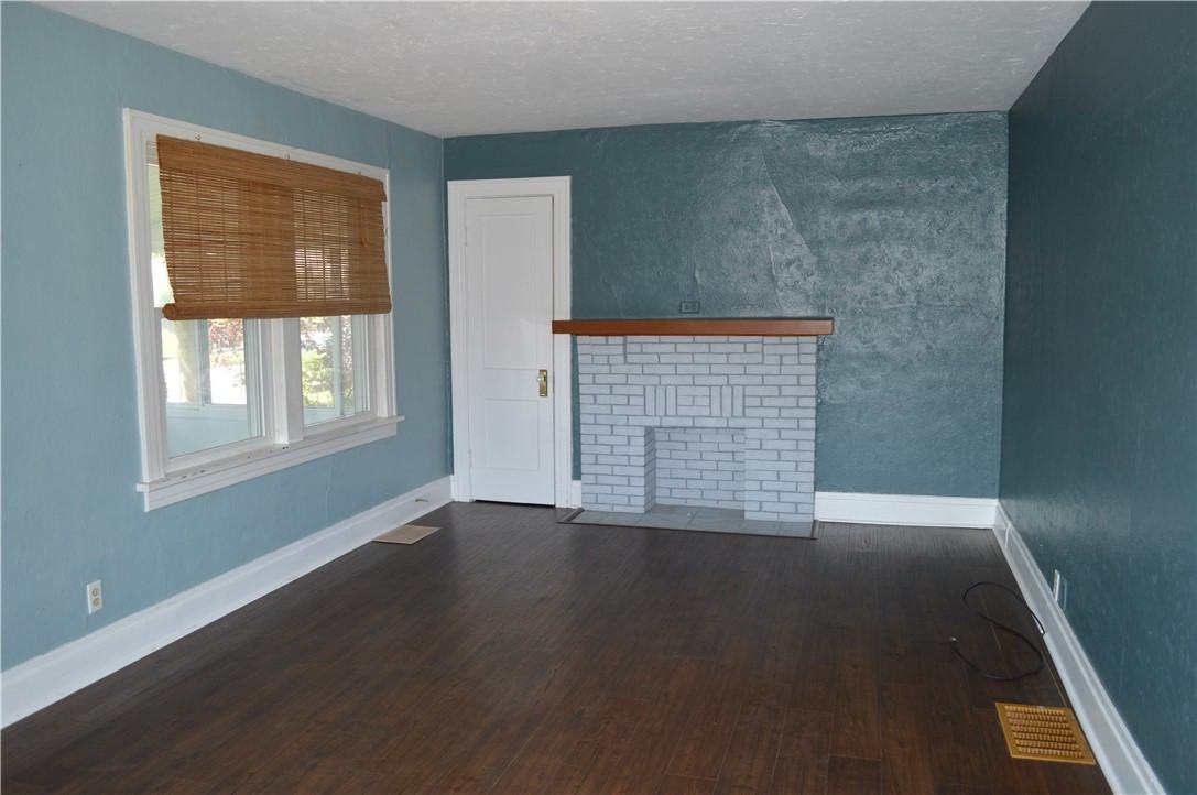 2752 Springmont Ave - Photo 6 of 23