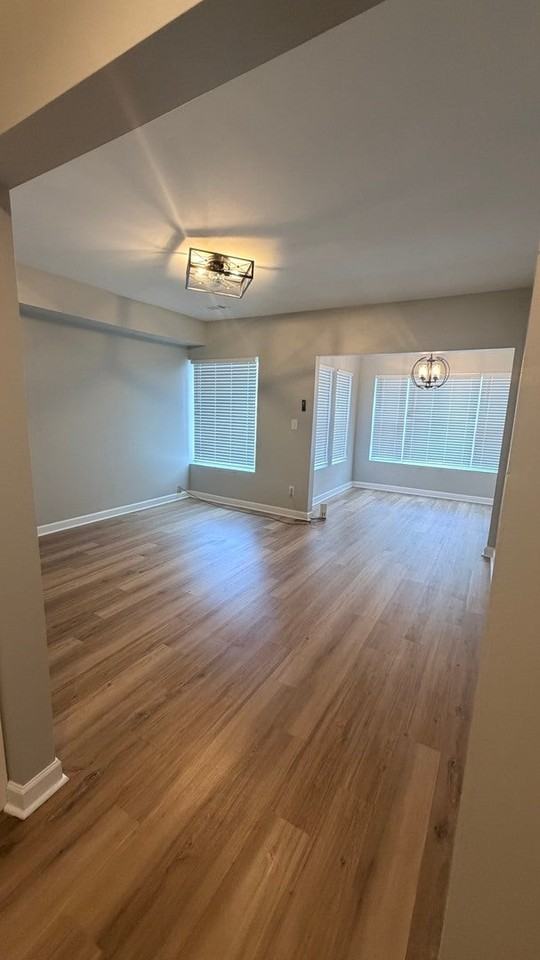 6110 S Saint Lawrence Ave - Photo 2 of 9