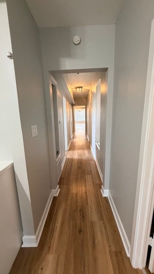 6110 S Saint Lawrence Ave - Photo 4 of 9