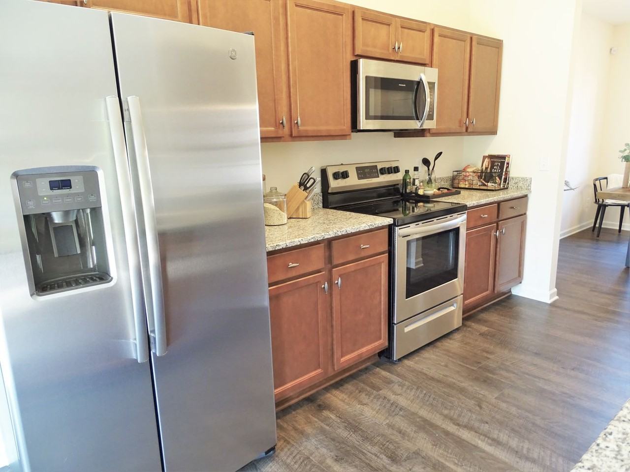 5148 Magazine Ln - Photo 6 of 15