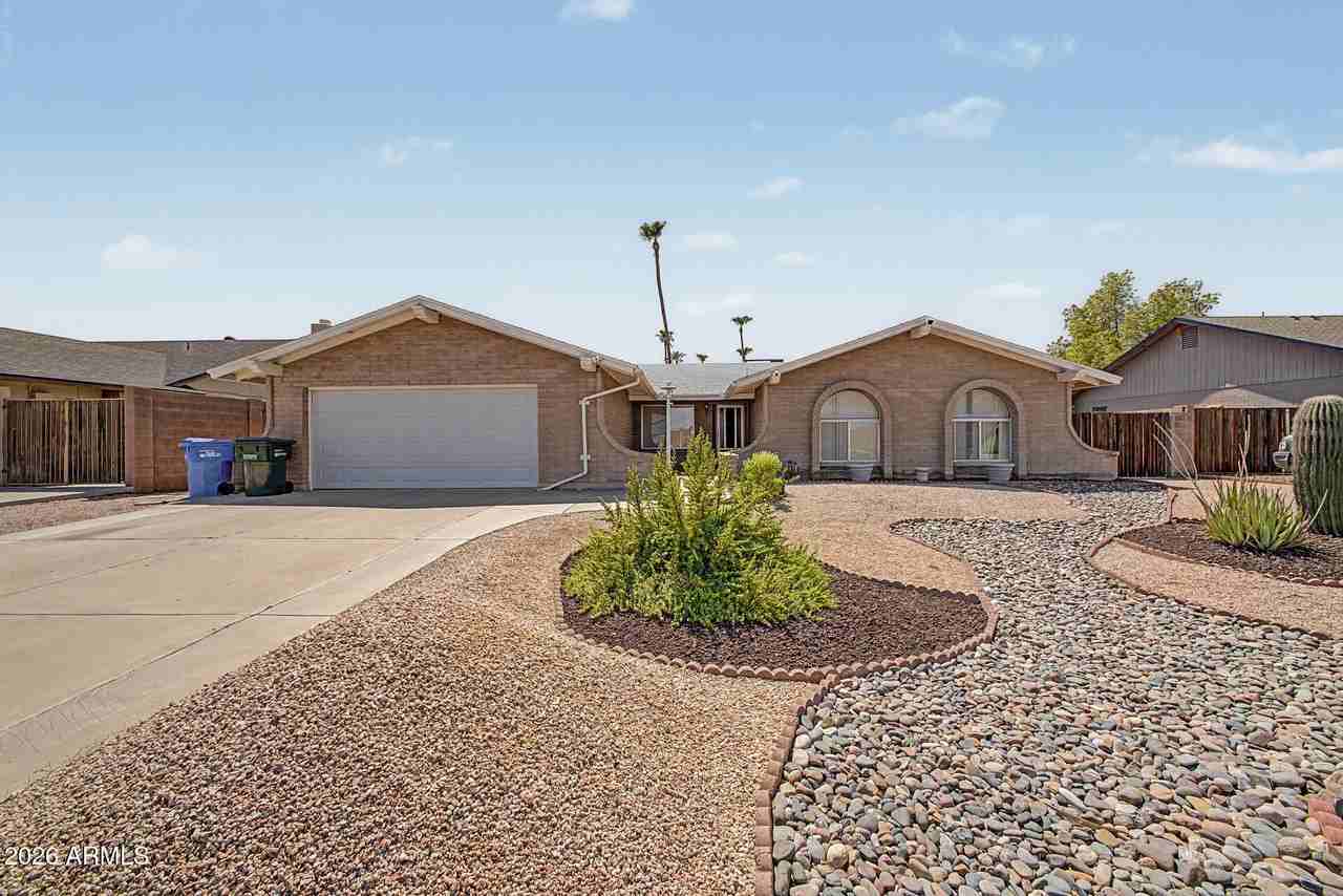 14612 N 49th Way - Photo 2 of 35