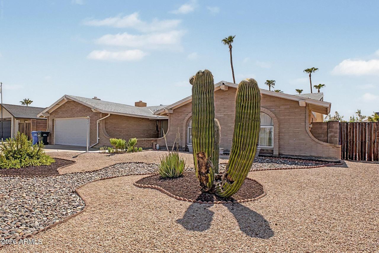14612 N 49th Way - Photo 6 of 35