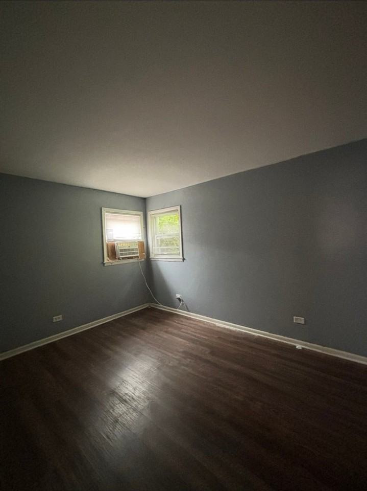 2114 135th Pl - Photo 4 of 7