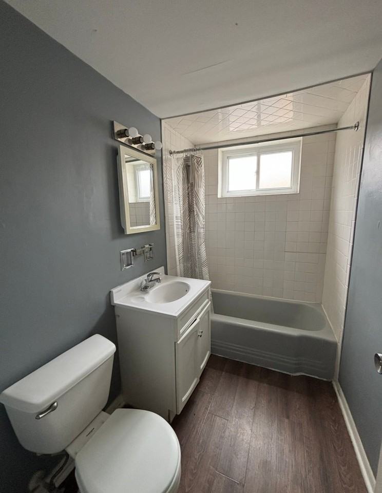 2114 135th Pl - Photo 5 of 7
