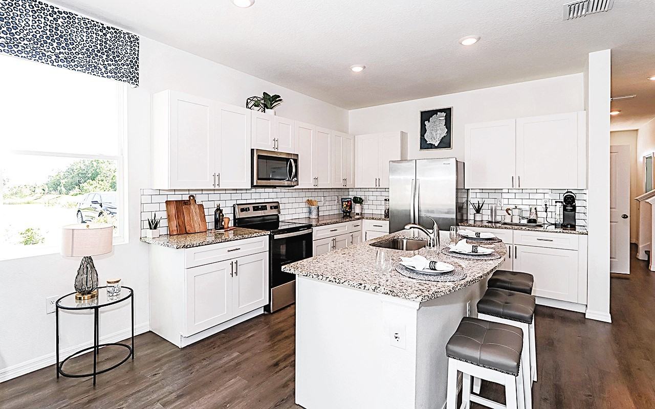 Oak Haven Townhomes For Rent - Photo 2 of 23