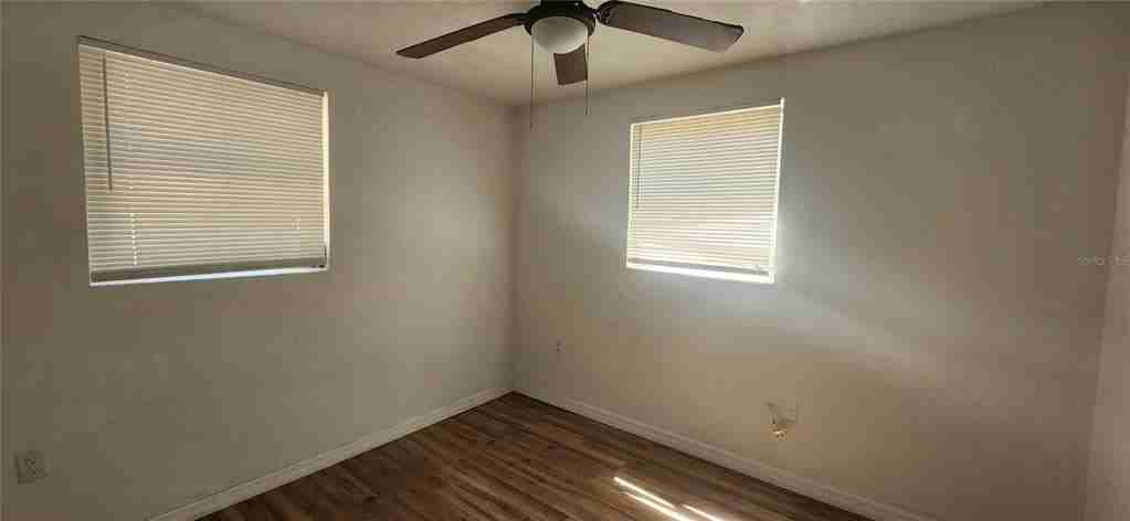 5320 Pine St ##A - Photo 5 of 8