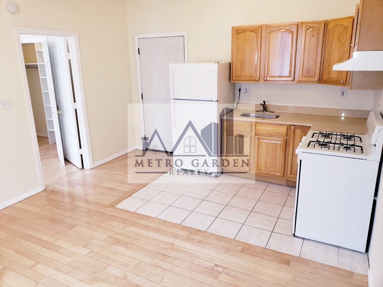 138-15 82nd Drive #1R - Photo 7 of 15