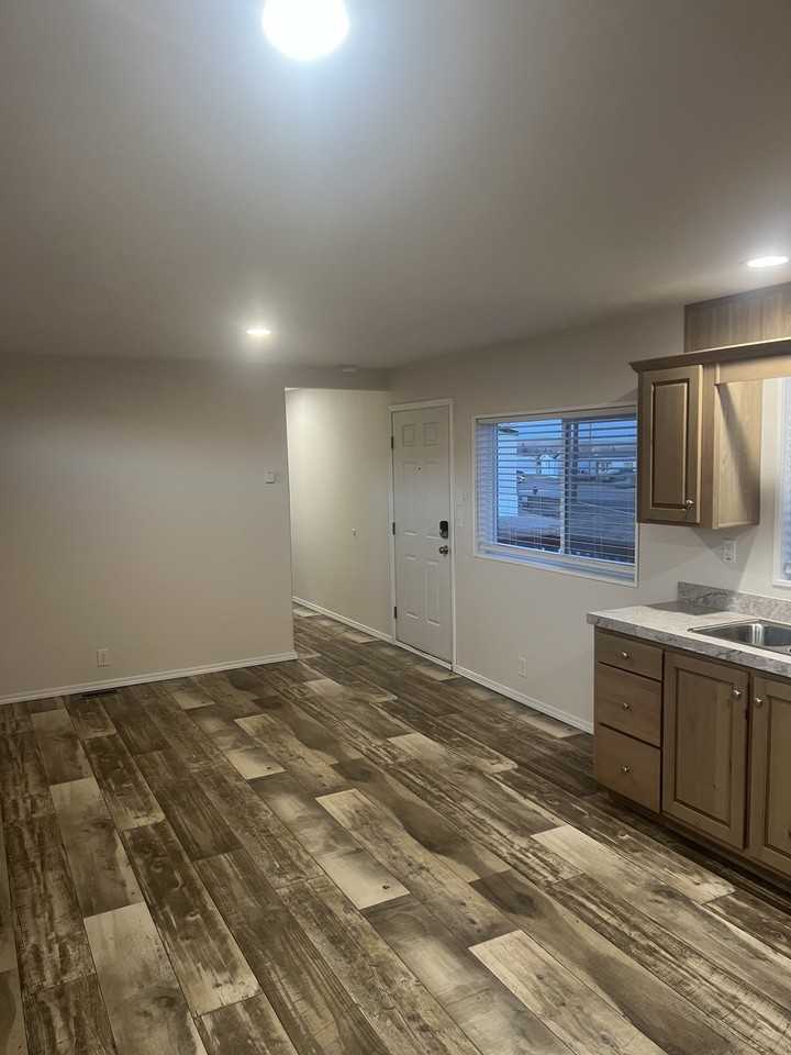 109 Rail Ln #109 - Photo 2 of 11