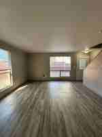 featured image of 1516 N Brook Ct