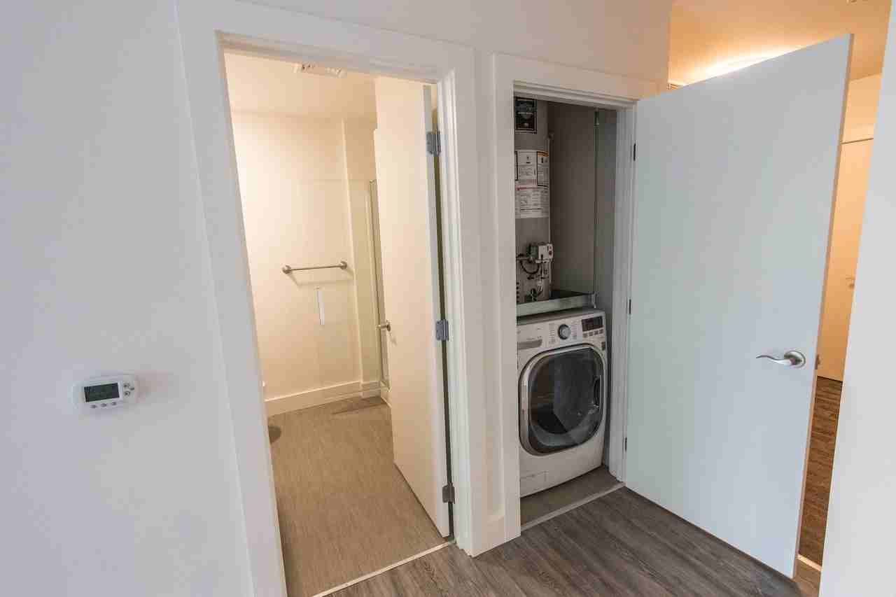 9 S Beaver St - Photo 6 of 8