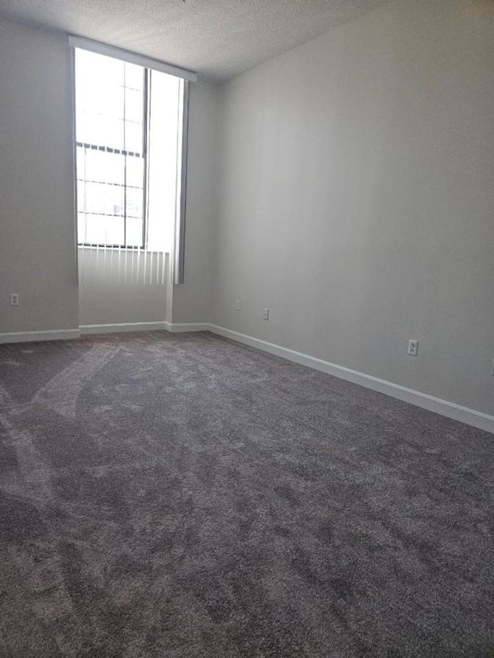 Border City Mills Apartments - Photo 4 of 17
