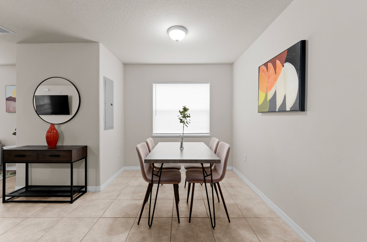 2173 Harrison St - Photo 3 of 12