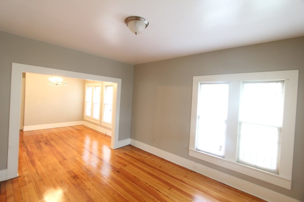 1509 4th Ave W - Photo 2 of 15