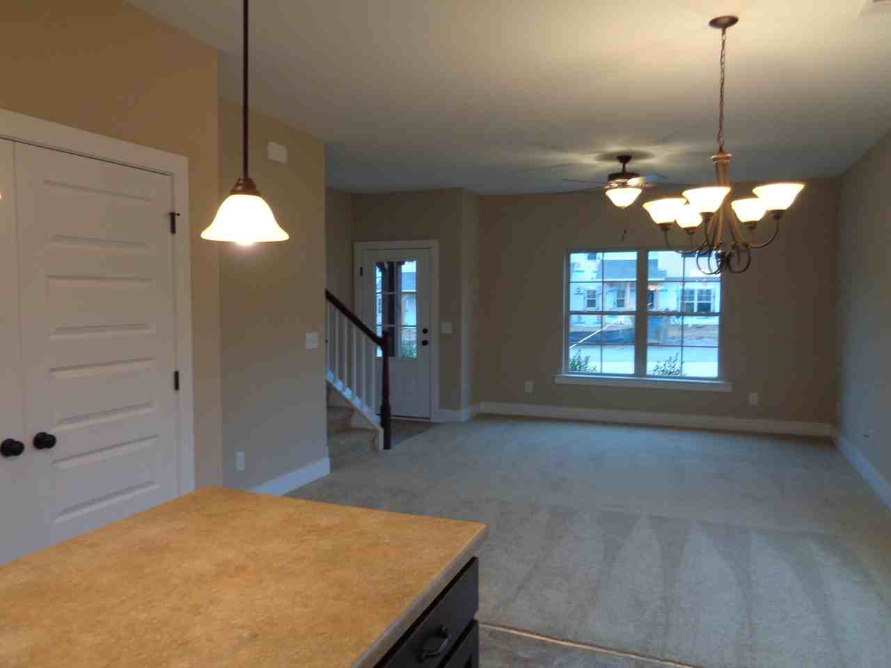 4395 Ridgemont Cir - Photo 5 of 17