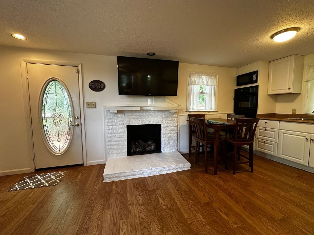 253 White Ln - Photo 7 of 22