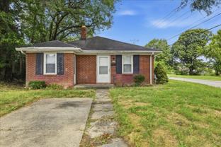 2901 Sheridan St - Photo 1 of 1