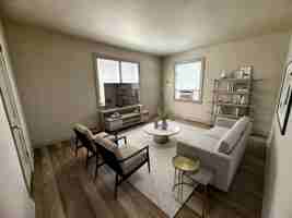 featured image of 225 W Areba Ave