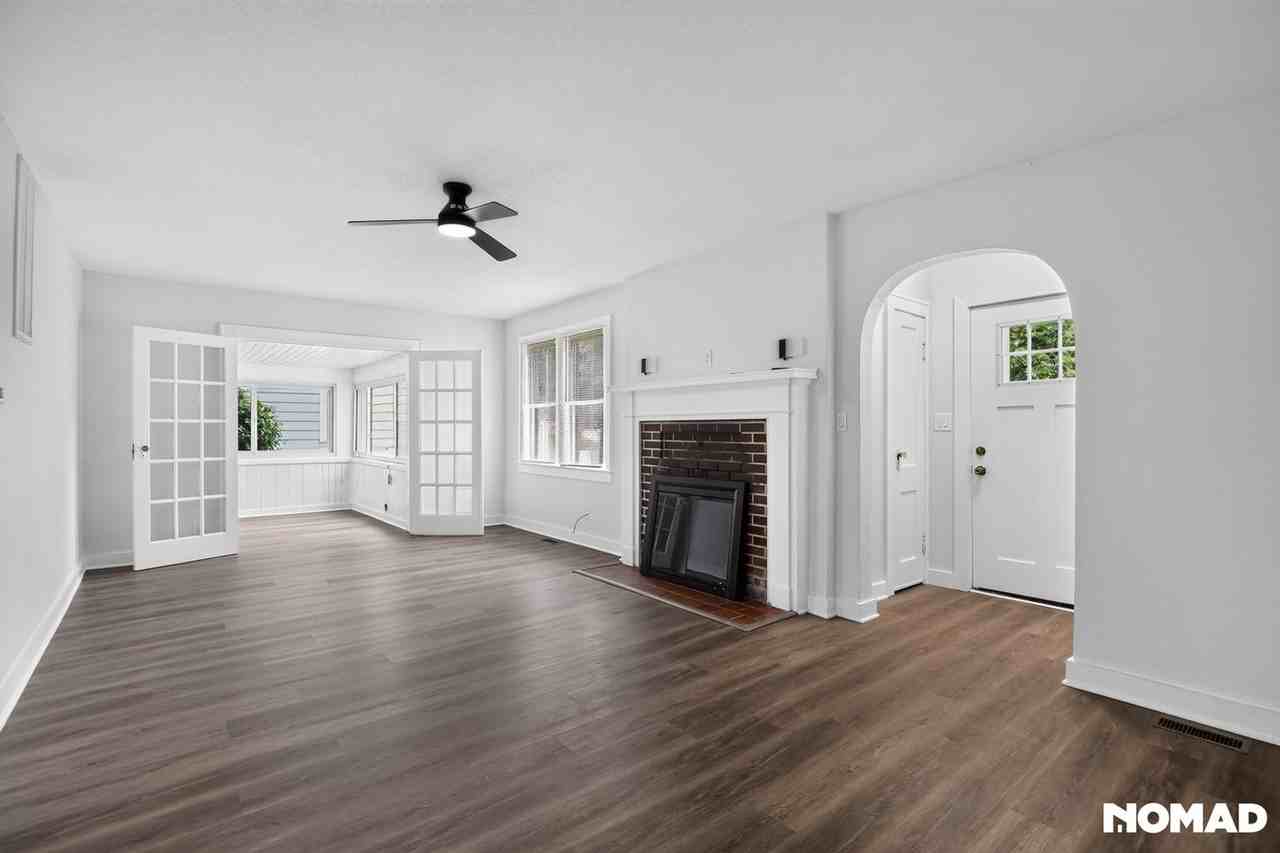 8 Charles St - Photo 4 of 24