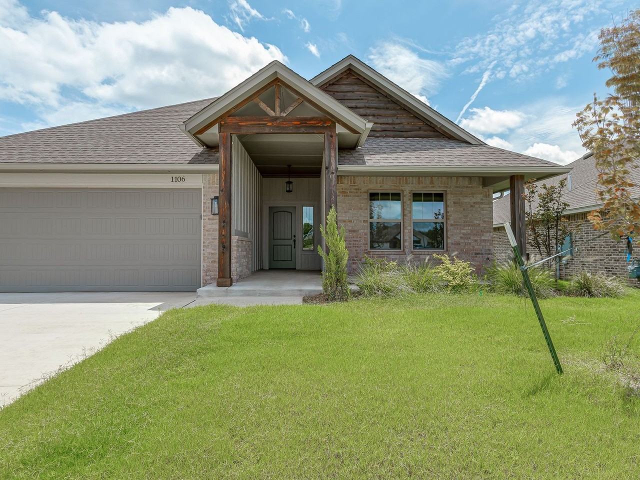 1106 Azalea Farms Rd - Photo 4 of 36