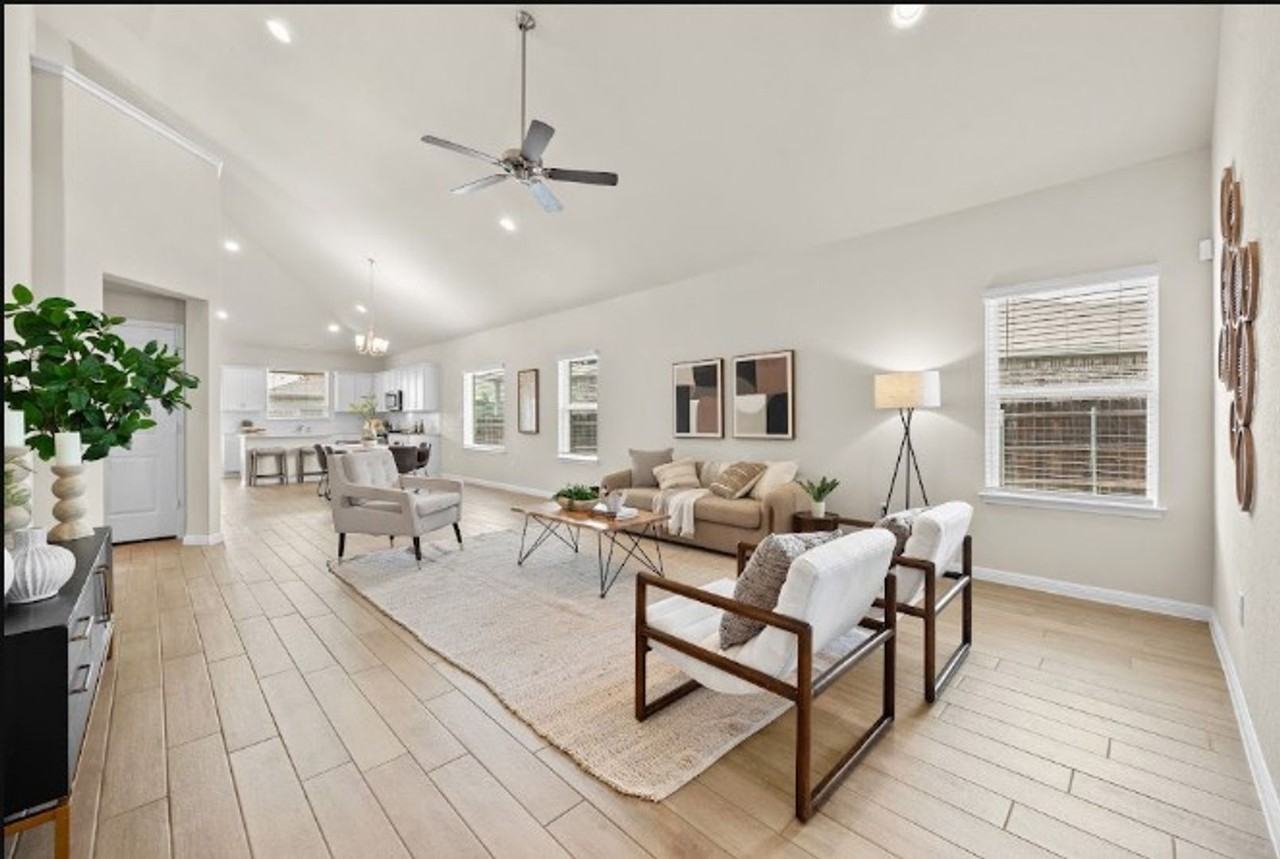 2413 Star Hill Ranch St - Photo 5 of 33