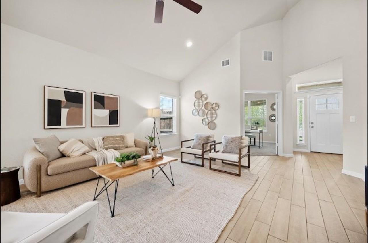 2413 Star Hill Ranch St - Photo 6 of 33